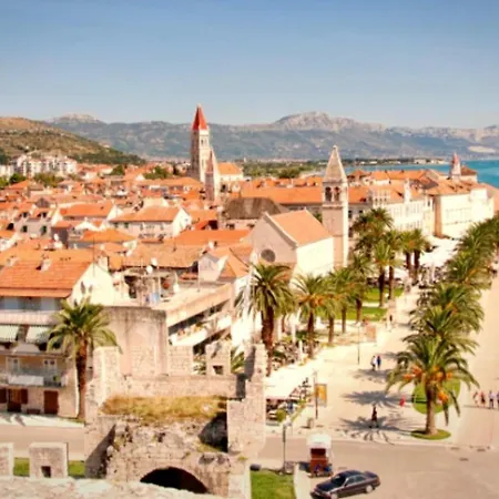 Old Town Apartmán Trogir